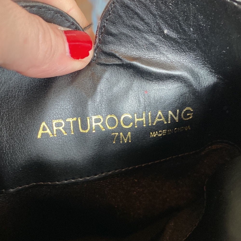Arturo Chiang Benni Black Leather Boots - Picture 13 of 13
